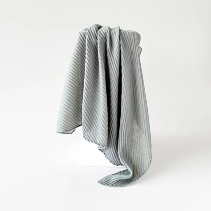 Crinkle Hijab - Dove